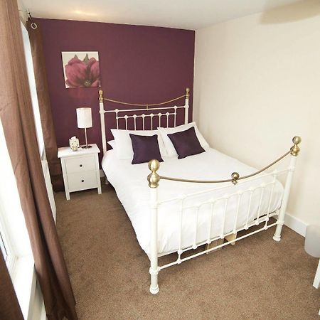 Bristol Serviced Lets - 152/154 Bath Road 외부 사진