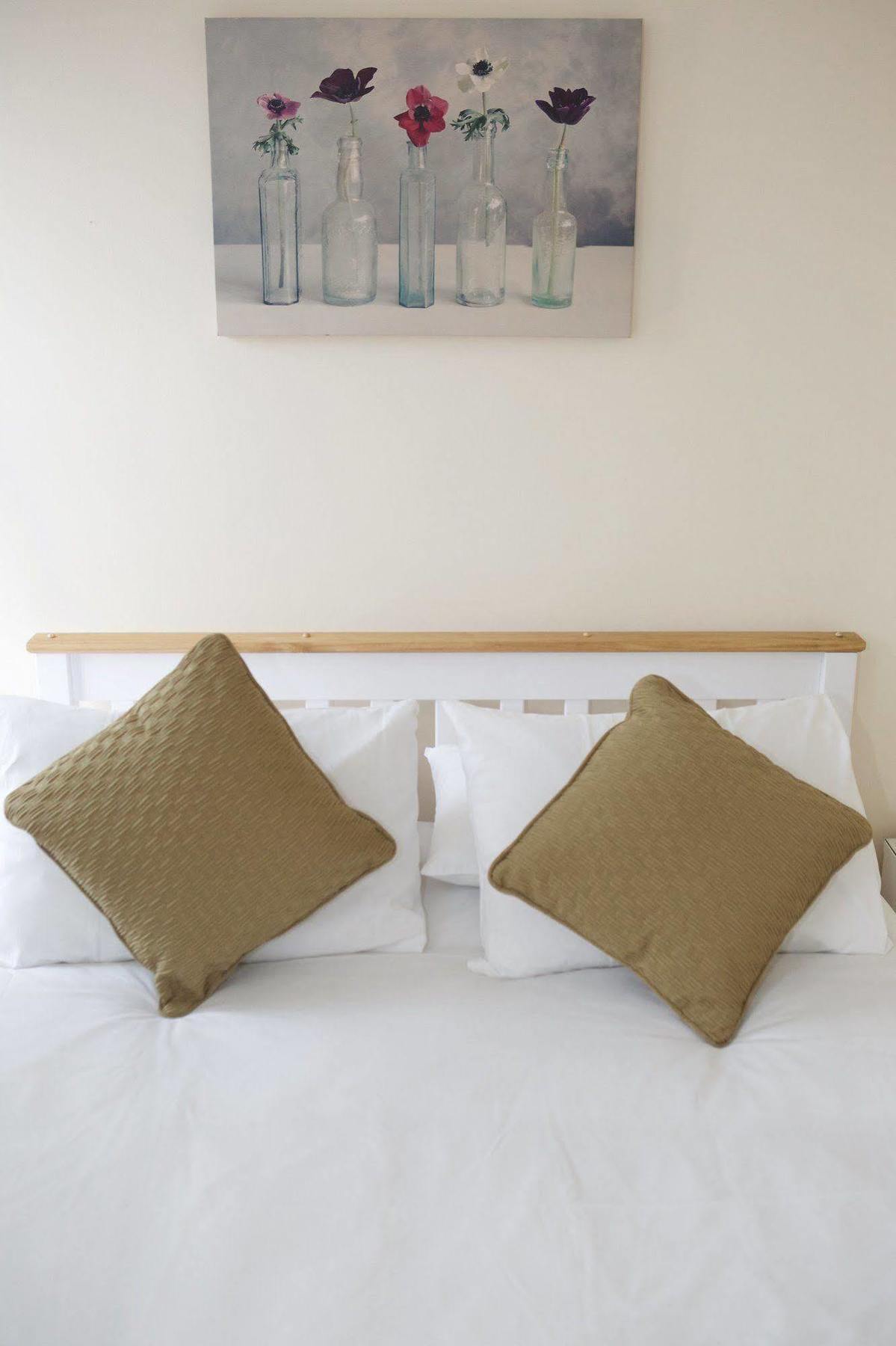 Bristol Serviced Lets - 152/154 Bath Road 외부 사진