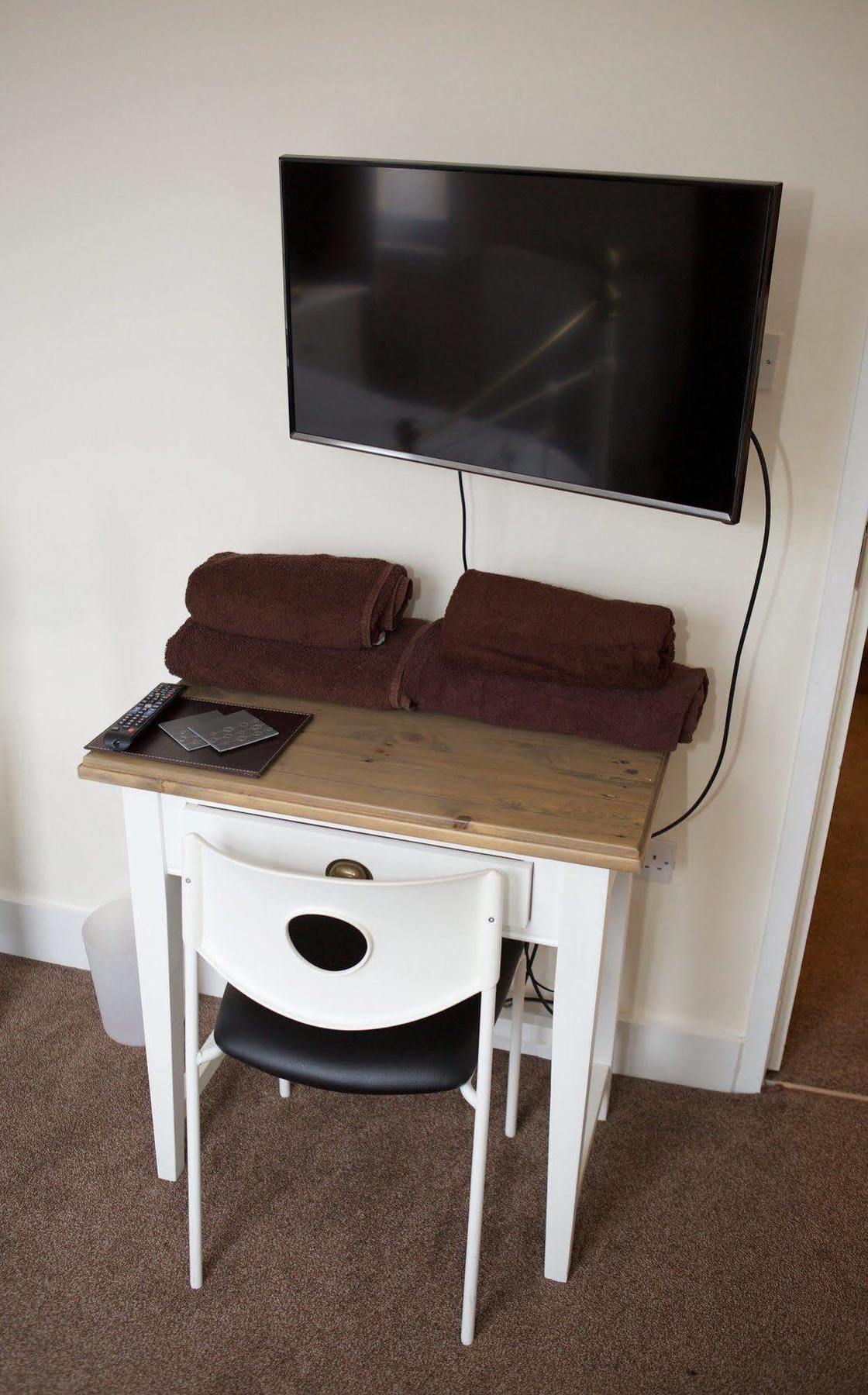 Bristol Serviced Lets - 152/154 Bath Road 외부 사진