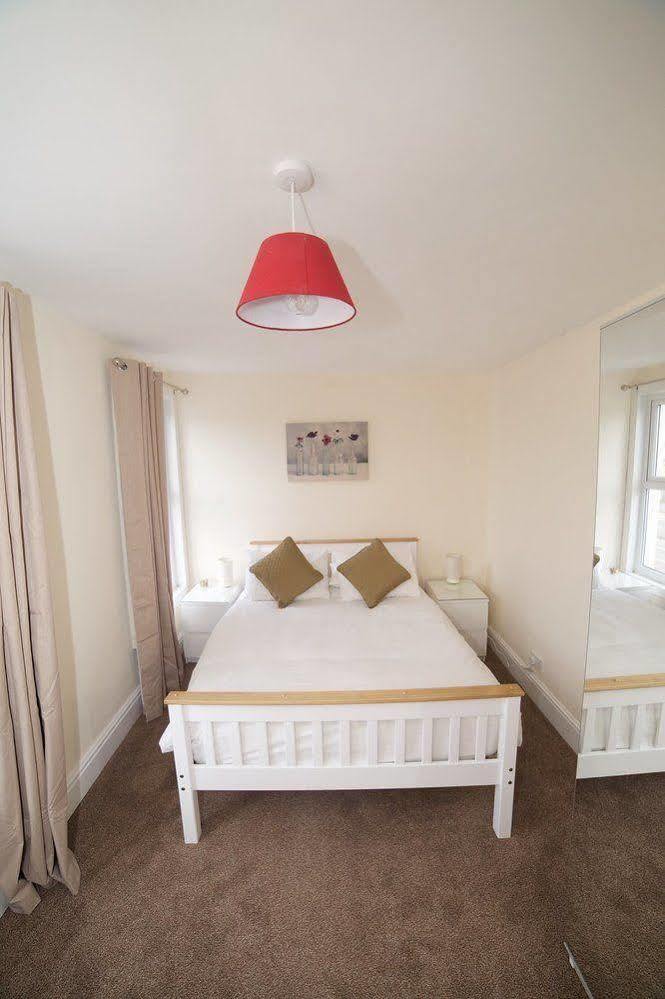 Bristol Serviced Lets - 152/154 Bath Road 외부 사진